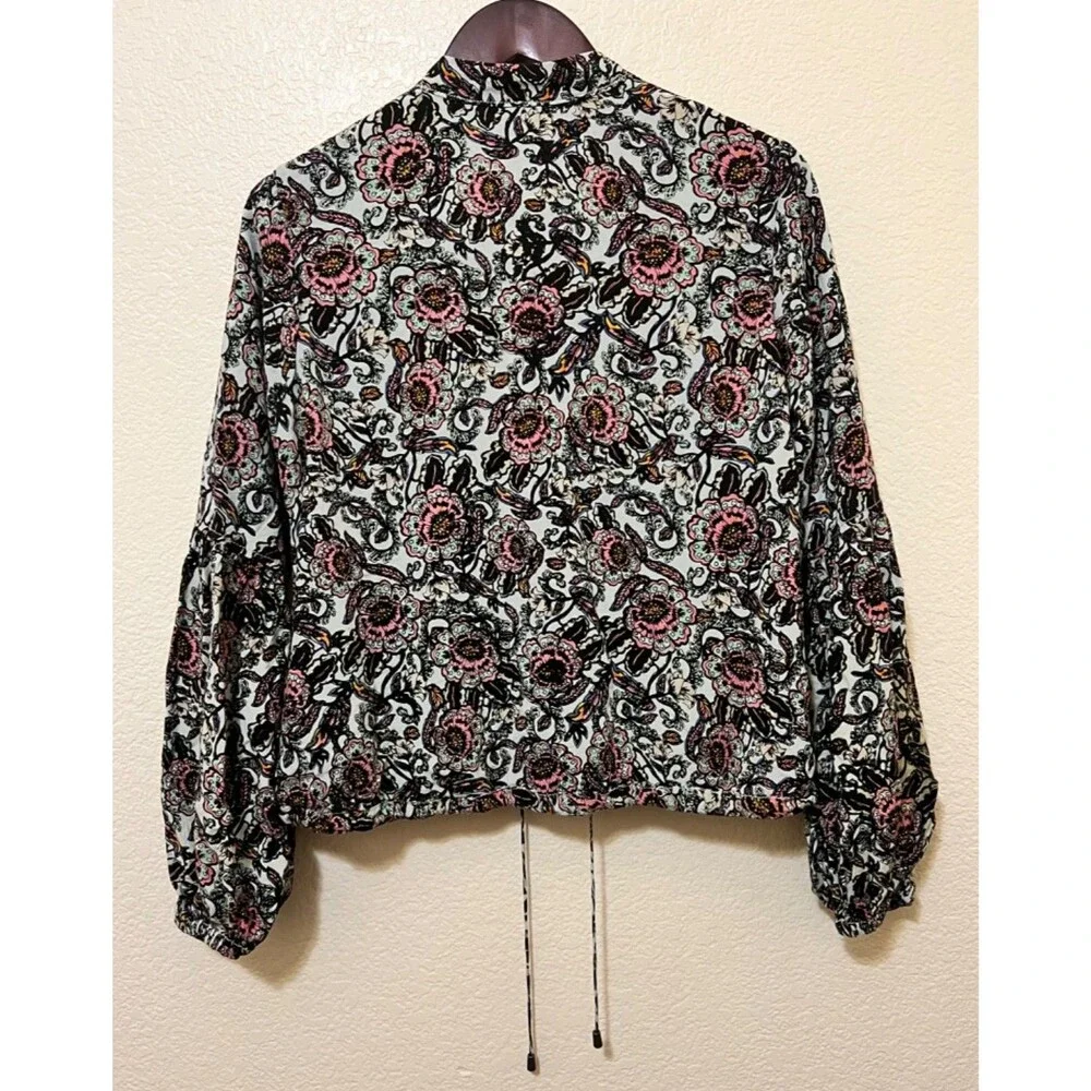 FREE PEOPLE Floral Soft Print Lined Balloon Sleeve Bomber Jacket Boho Preppy XS - Picture 4 of 9